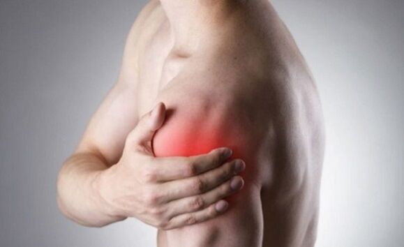 Arthrite glénohumérale comme cause de maux de dos sous l'omoplate gauche.